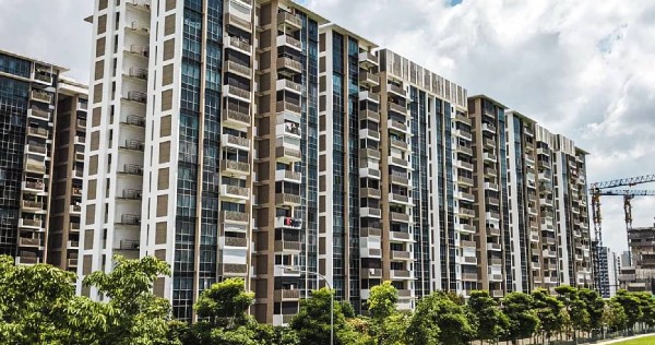 Kami memiliki EC 2 kamar tidur: Haruskah kami menjual untuk membeli kondominium, flat HDB atau sewa ?, Berita Uang